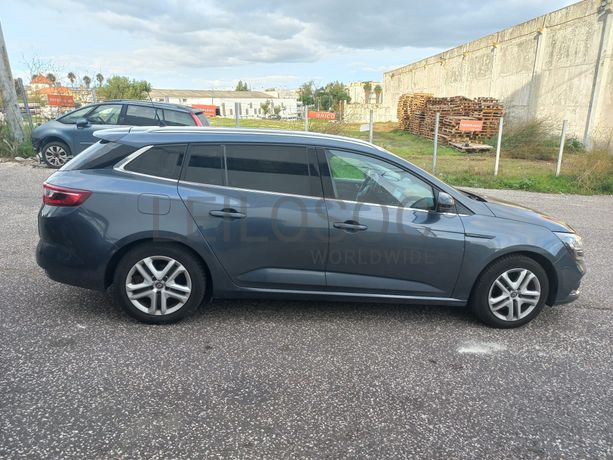 Renault Mégane IV Sport Tourer · Ano 2018