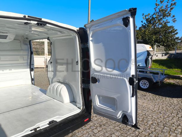 Renault Trafic 2.0 DCI · Ano 2022