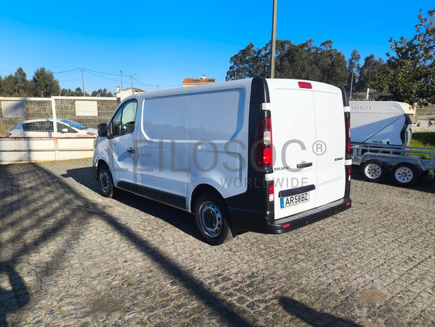 Renault Trafic 2.0 DCI · Ano 2022