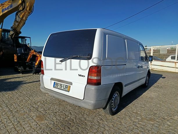 Mercedes-Benz Vito · Ano 2003