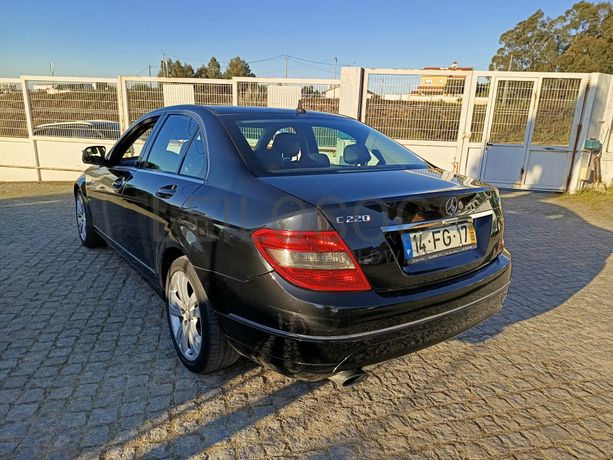 Mercedes-Benz C220 CDI · Ano 2008