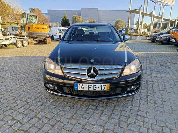 Mercedes-Benz C220 CDI · Ano 2008