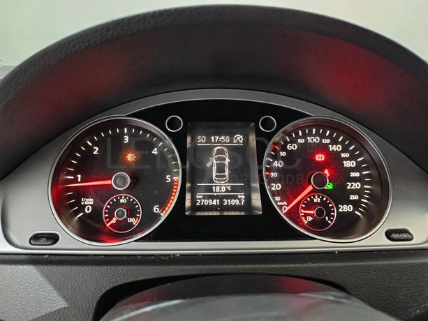 Volkswagen Passat CC TDI · Ano 2011