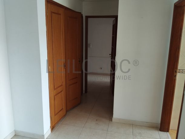 Apartamento T3 · Santa Iria de Azoia, Loures