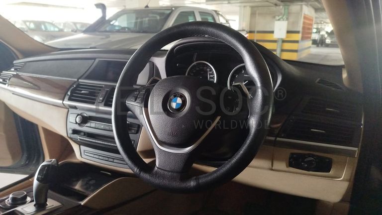 BMW X6 35i · Ano 2011