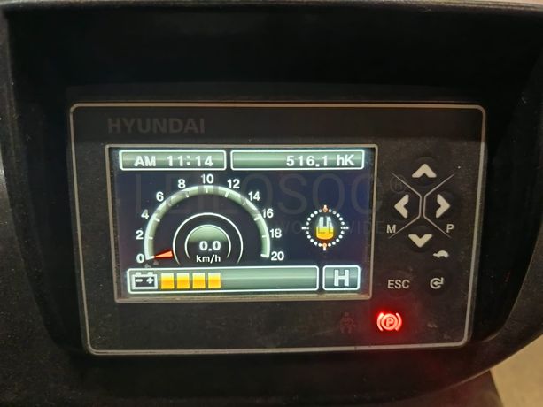 Empilhador Hyundai Elétrico · Ano 2021