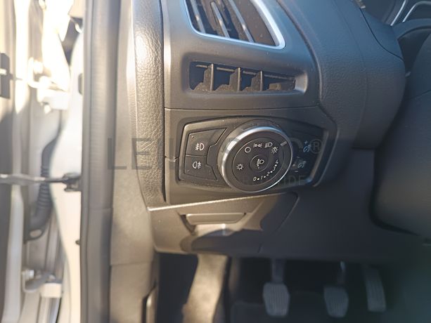 Ford Focus · Ano 2015