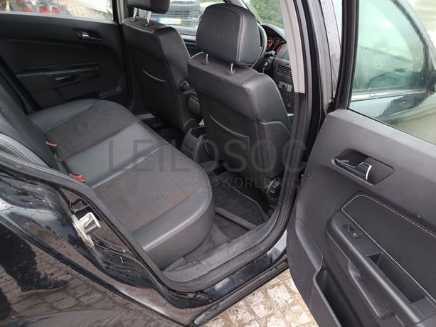 Opel Astra · Ano 2006