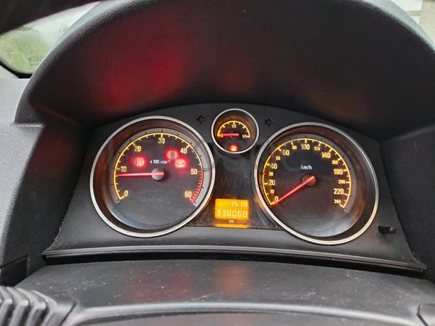 Opel Astra · Ano 2006
