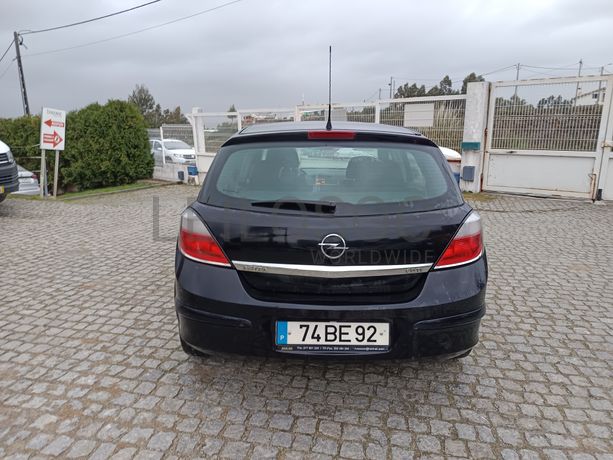 Opel Astra · Ano 2006