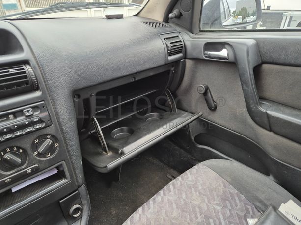 Opel Astra · Ano 2001