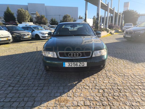 Audi A4 · Ano 1999