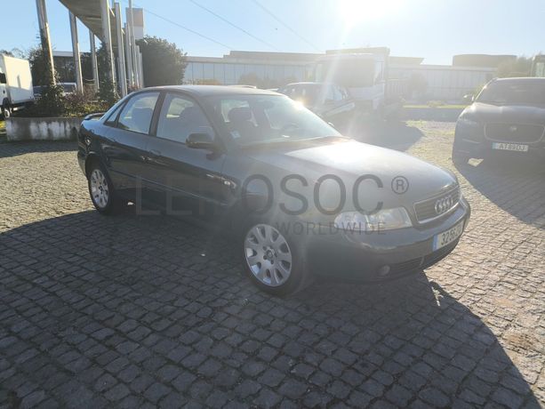 Audi A4 · Ano 1999