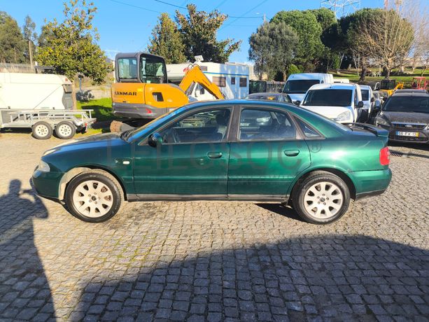 Audi A4 · Ano 1999