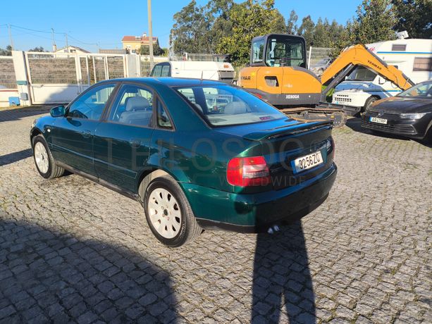 Audi A4 · Ano 1999