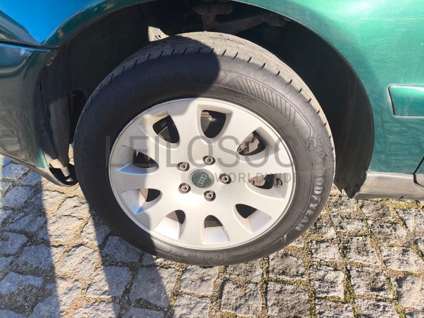 Audi A4 · Ano 1999