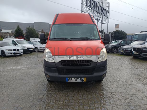 Iveco 35C15 · Ano 2013