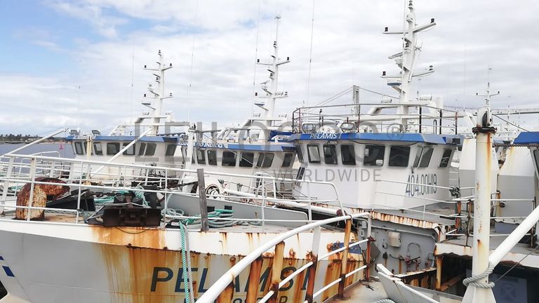 Atuneiro PELAMIS I - Longliner PELAMIS I