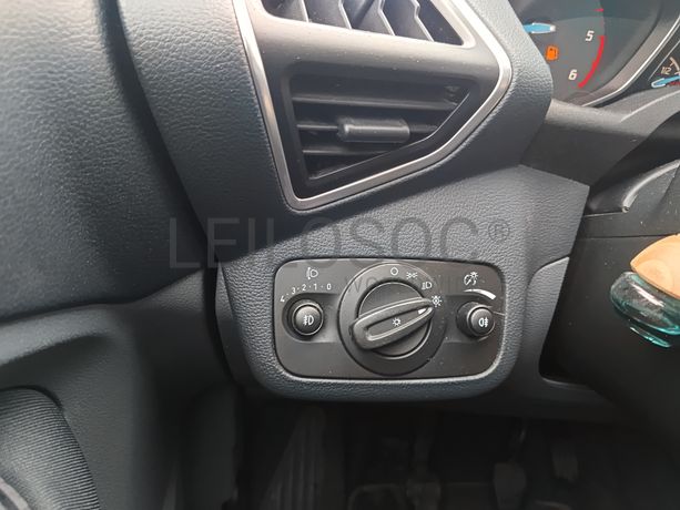 Ford Grand C-Max · Ano 2014 · 7 Lugares