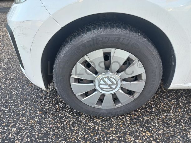 Volkswagen UP · Ano 2017