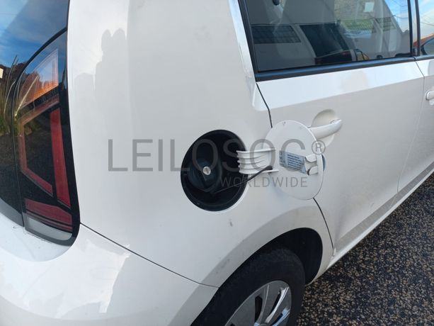 Volkswagen UP · Ano 2017