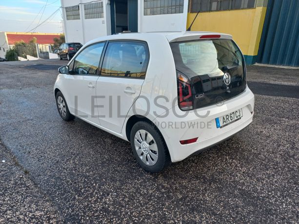 Volkswagen UP · Ano 2017