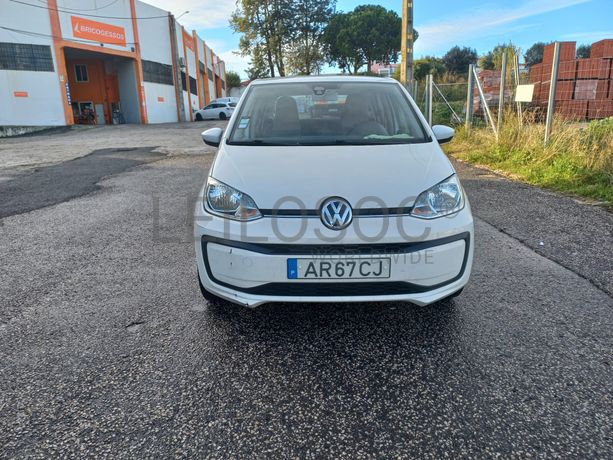 Volkswagen UP · Ano 2017