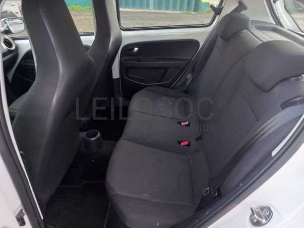 Volkswagen UP · Ano 2017
