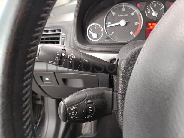 Peugeot 407 Coupé · Ano 2007