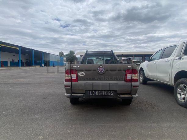 Ligeiro de Passageiro FIAT STRADA