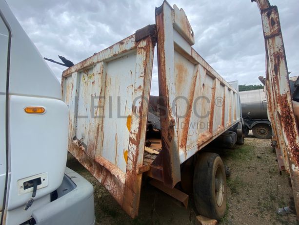 Camião Basculante RENAULT 350 Kerax