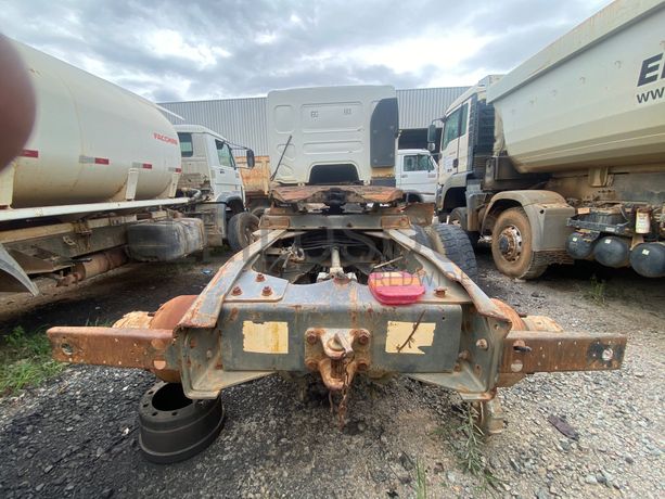 Camião Trator (Cavalo Mecânico) RENAULT 350 Kerax