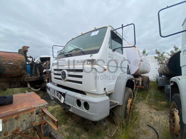 Camião Cisterna de Água VOLKSWAGEN Worker 31-310