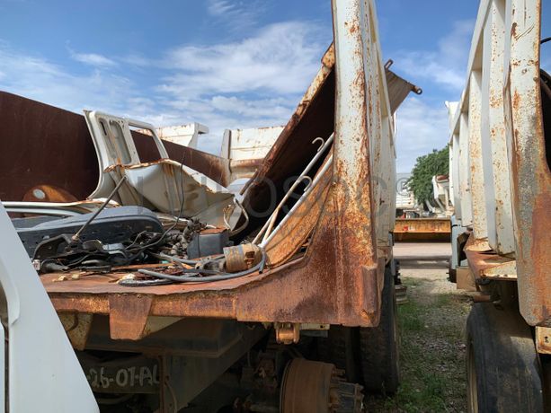 Camião Basculante VOLKSWAGEN Worker 31-310