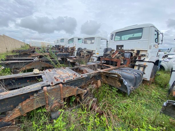 Camião Trator (Cavalo) VOLKSWAGEN Worker 31-310