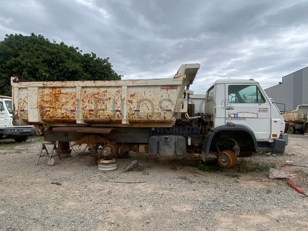 Camião Basculante VOLKSWAGEN Worker 31-310