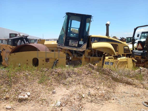 Cil. Auto-Prop. CATERPILAR CS 583 E (5)