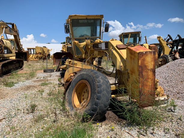 Motoniveladora CATERPILAR 140H