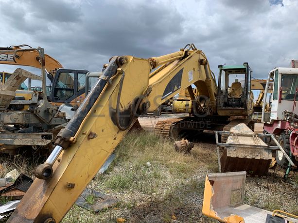 Escavadora CATERPILAR 325 CLN