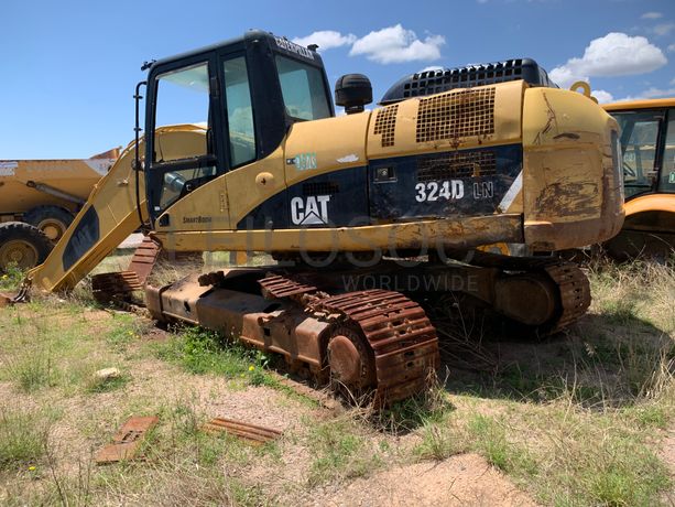 Escavadora CATERPILAR 324 DLN