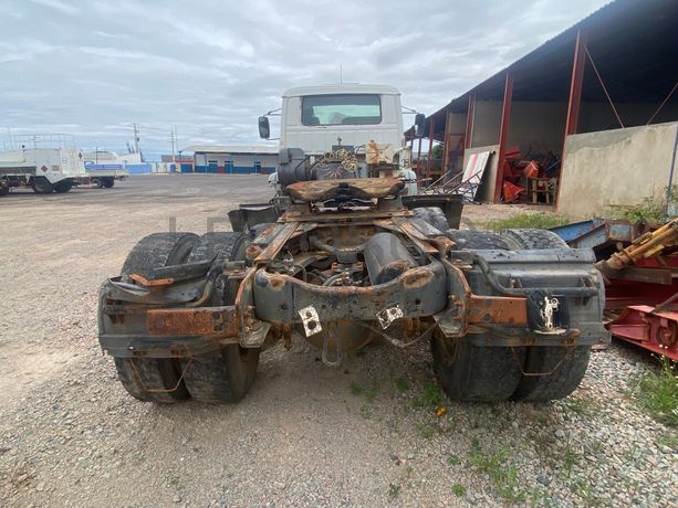 Camião Trator (Cavalo Mecânico) Volkswagen Worker 31-310