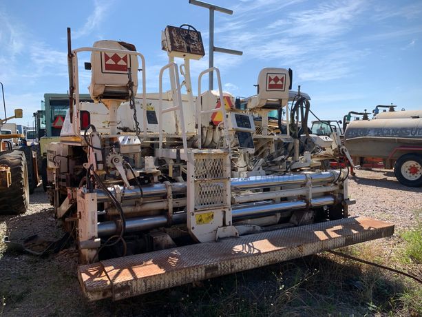 Espalhadora de Asfalto TEREX CR462