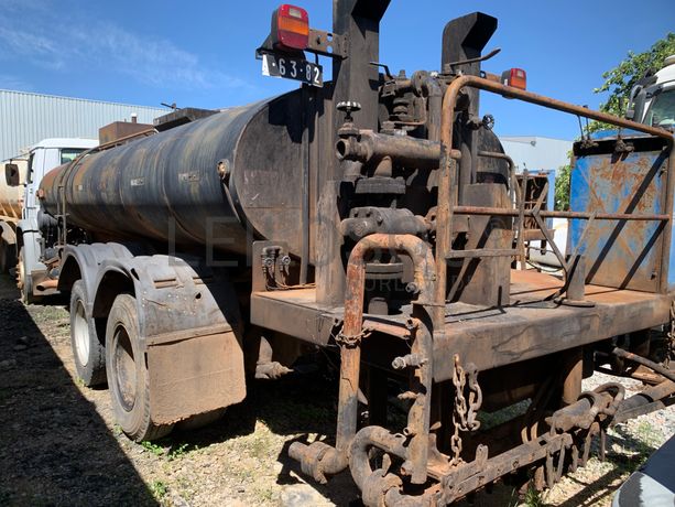 Camião Cisterna VOLKSWAGEN Worker 31-310