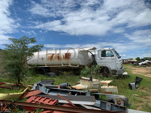 Camião Cisterna VOLKSWAGEN Worker 31-310