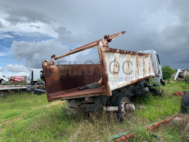 Camião Basculante RENAULT 350.4 Kerax (9)