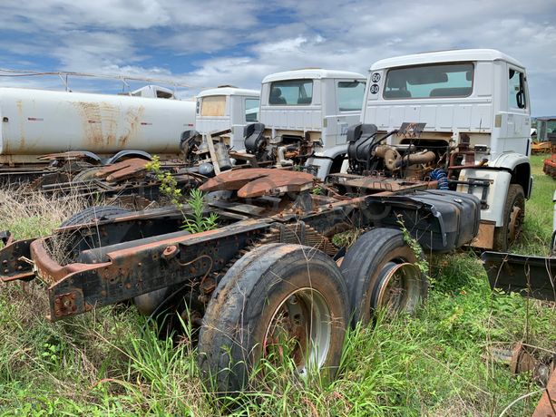 Camião Trator (Cavalo Mecânico) VOLKSWAGEM Worker 31-310