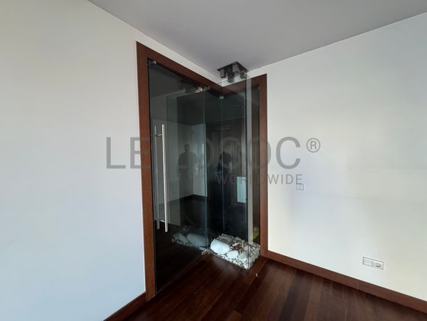 Apartamento T4 · Condomínio Arrábida Lake Towers, Vila Nova de Gaia