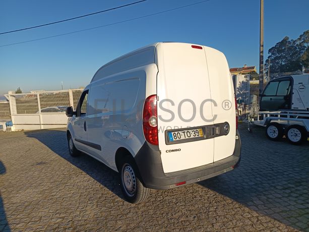 Opel Combo · Ano 2017