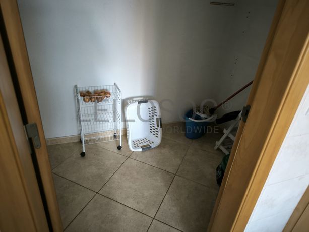 Moradia Geminada V4 em Condomínio Fechado · Atouguia da Baleia, Peniche