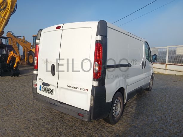 Opel Vivaro · Ano 2009